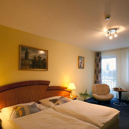 Hotel Savoy Ceske Budejovice Exterior foto
